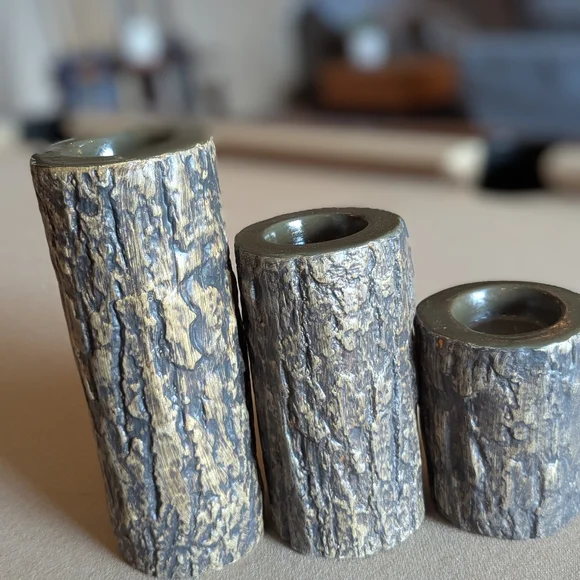 Cabin Decor Lot (9 Pieces) - Picture 3 of 15